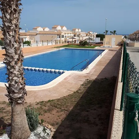 Spanische Bungalow In Kurort